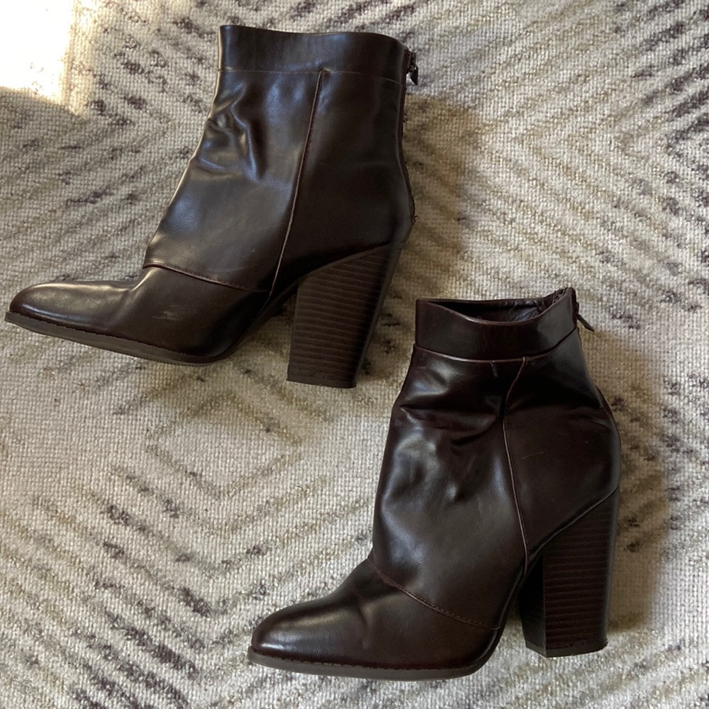 High Heel Brown Booties - Picture 3 of 7